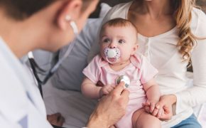 Seguros para bebés: 4 mejores pólizas médicas